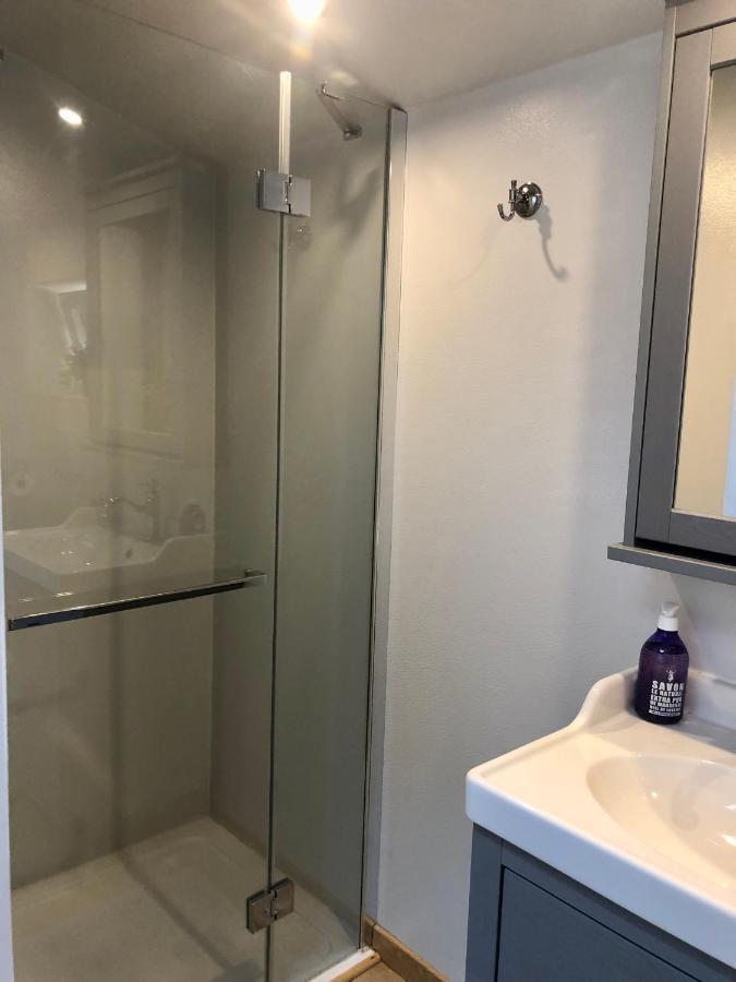 - Le Patio - Calme, Chaleureux, Unique Apartment Besancon Ngoại thất bức ảnh
